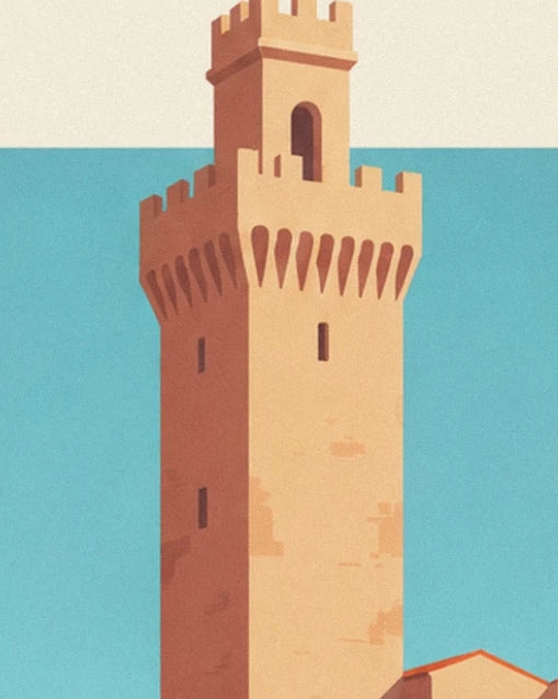 Der ockerfarbene Turm mit Zinnen und schmalen Fenstern vor türkisblauem Hintergrund