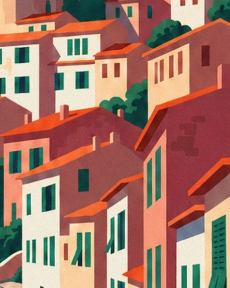 Les maisons serrées du Suquet, aux façades pastel, volets verts et toits rouges