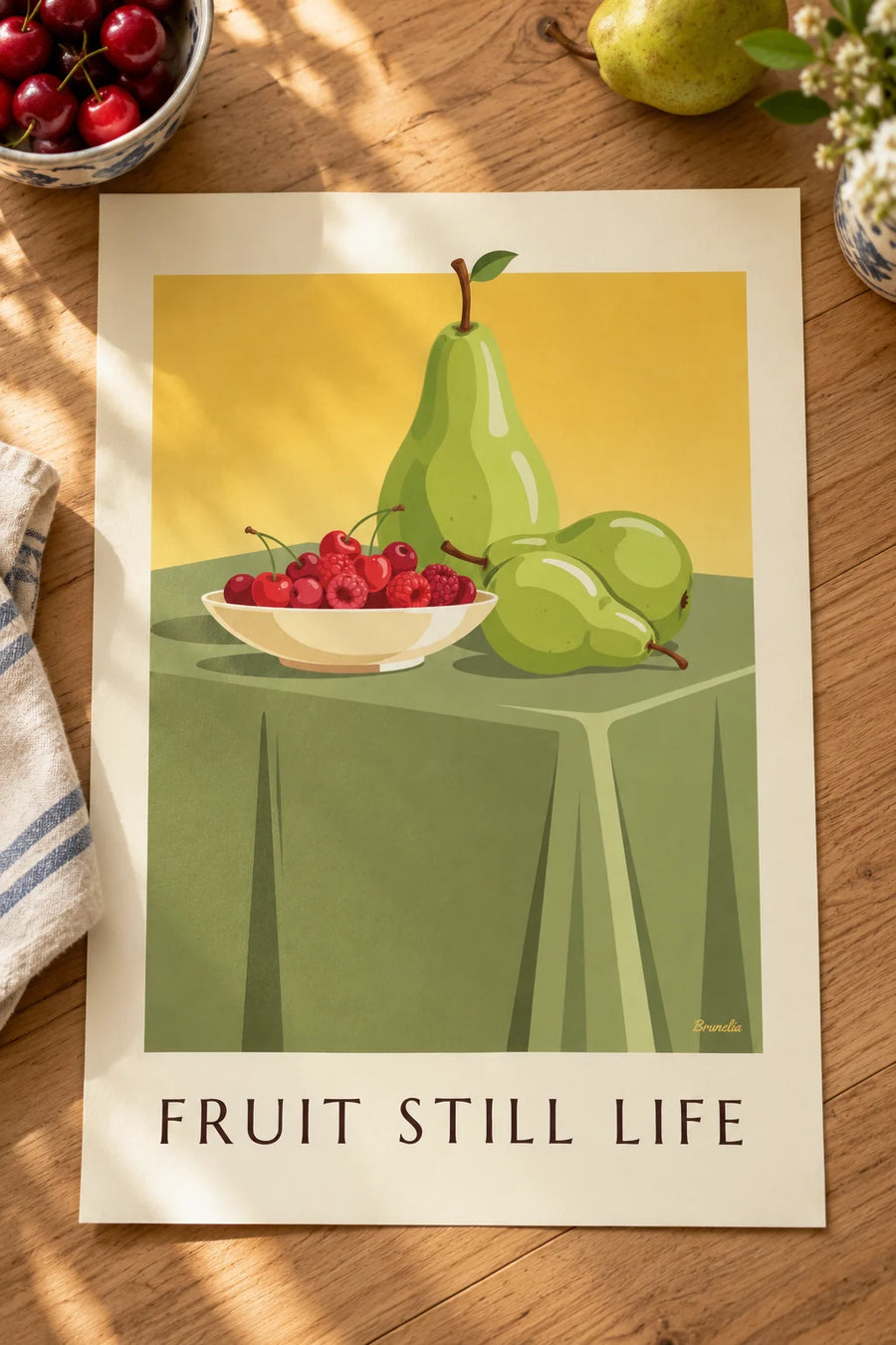 Poster Stillleben, Schale mit roten Früchten und Birnen: auf einem Tisch