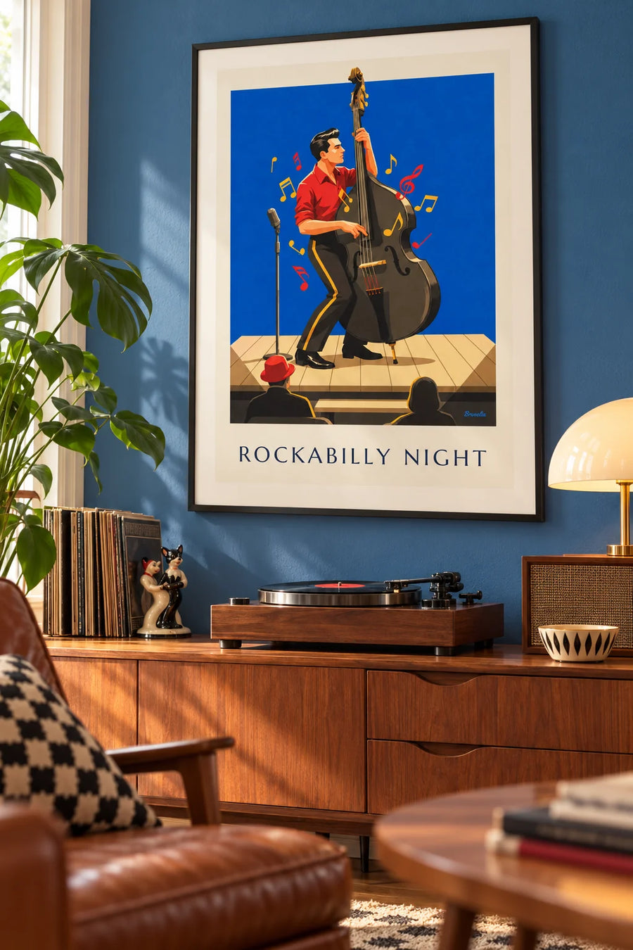 Affiche soirée rockabilly et musicien à la contrebasse : encadrée au mur