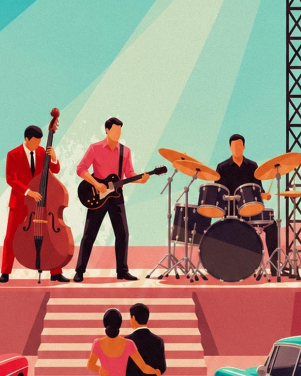 Le trio sur scène avec contrebasse rouge, guitare noire et batterie sous les projecteurs
