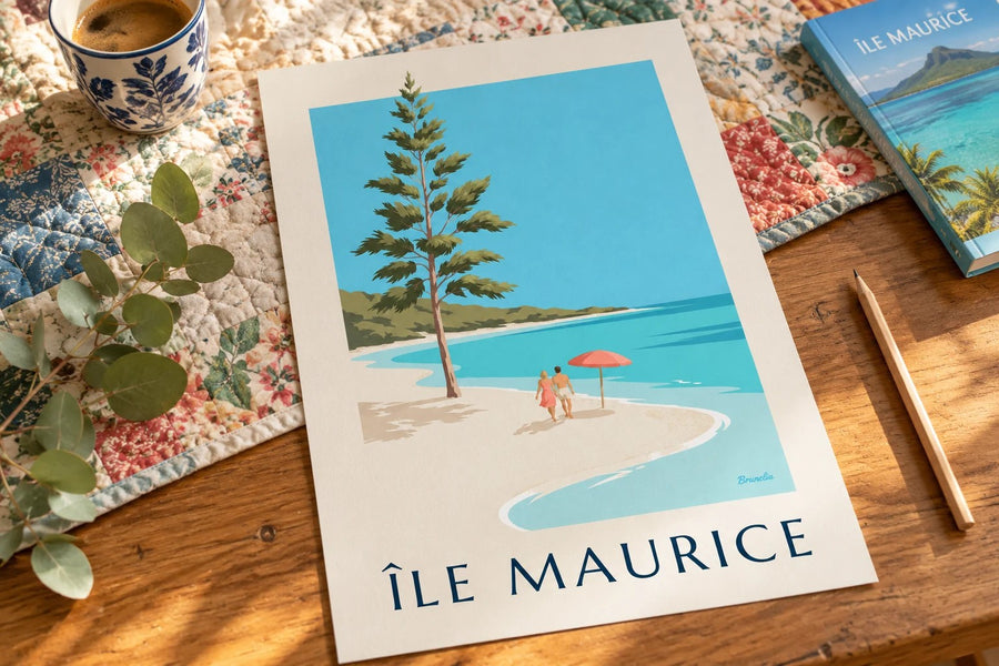 Affiche Île Maurice, plage de Blue Bay (titre ÎLE MAURICE) : posée sur une table