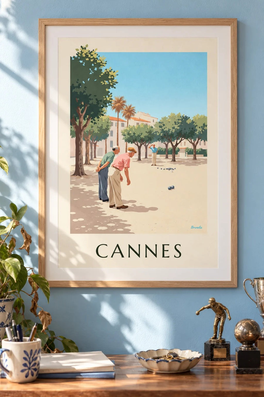 Affiche pétanque sous les platanes à Cannes : encadrée au mur