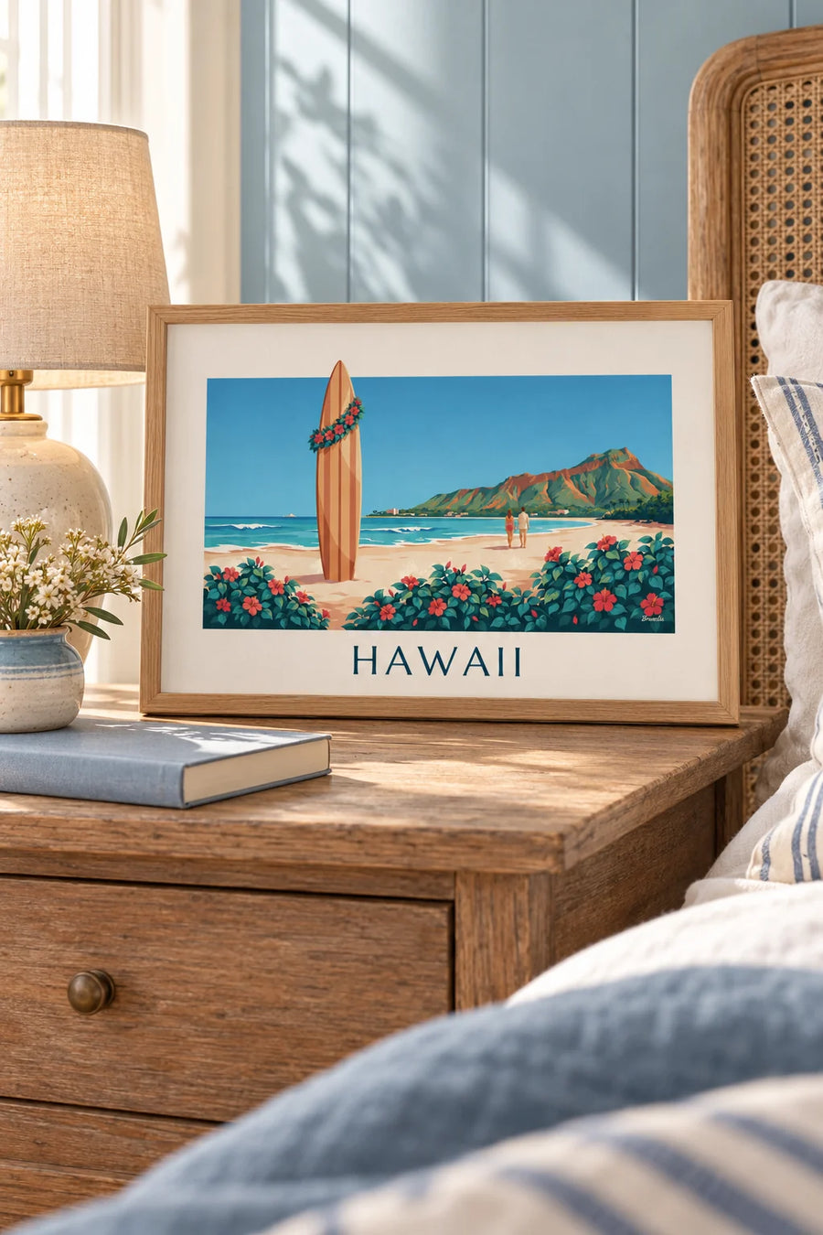 Affiche planche de surf et hibiscus face à Diamond Head, Hawaii : petit format A4 encadré