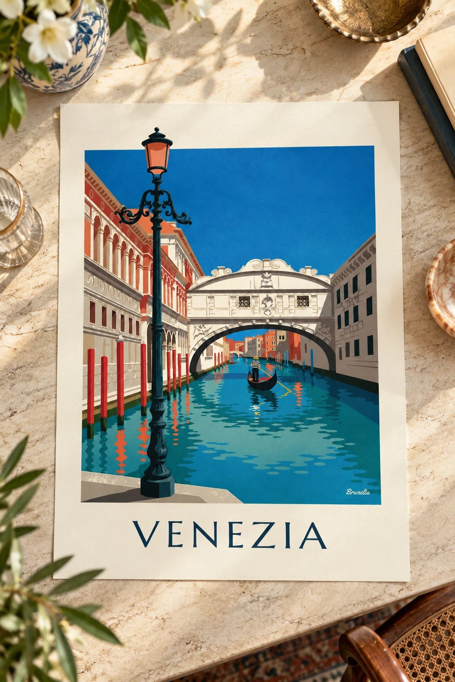 Poster Gondel unter der Seufzerbrücke in Venedig: flach auf einem Tisch