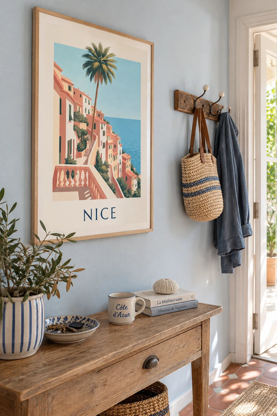 Poster ockerfarbene Häuser und azurblaues Meer auf den Hügeln von Nizza: gerahmt an der Wand